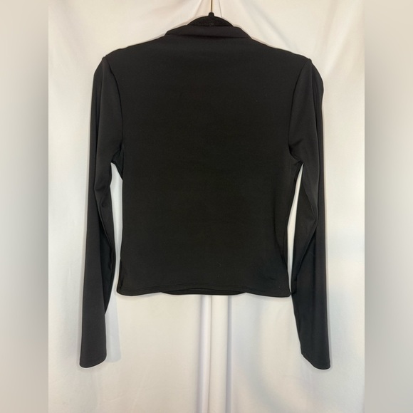 Women’s Express Body Contour Cropped Black Long Sleeve Top - Picture 2 of 4